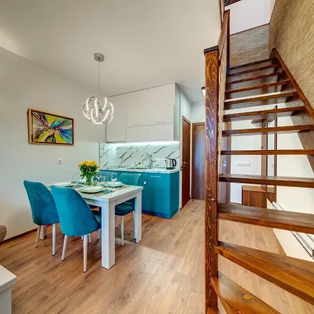 Oak Paradise Apartment *