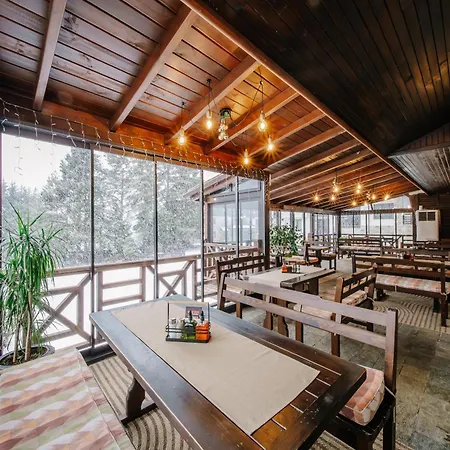 Oak Paradise Апартамент Смолян