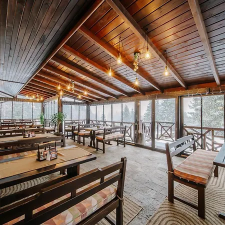 Oak Paradise Смолян