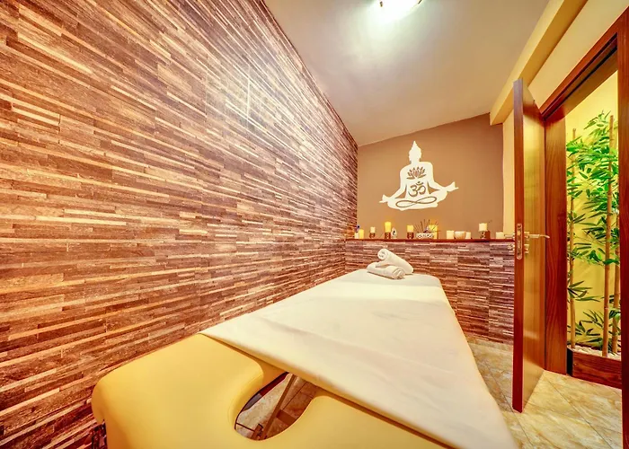 Oak Paradise * Смолян