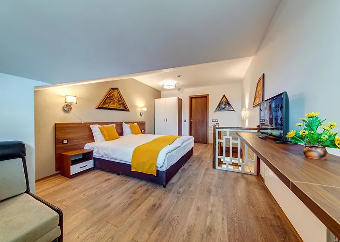 Апартамент Oak Paradise