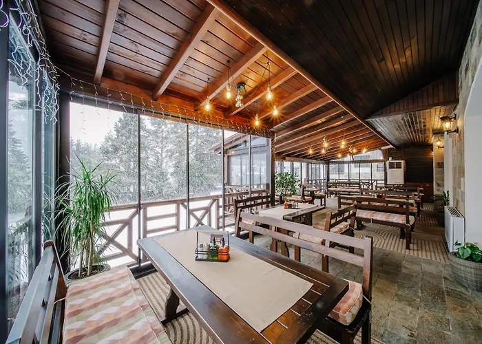 Oak Paradise Апартамент Смолян